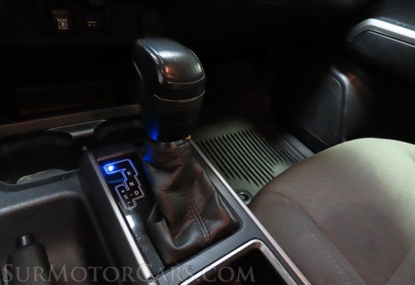 2021 Toyota Tacoma SR5 - Image 33