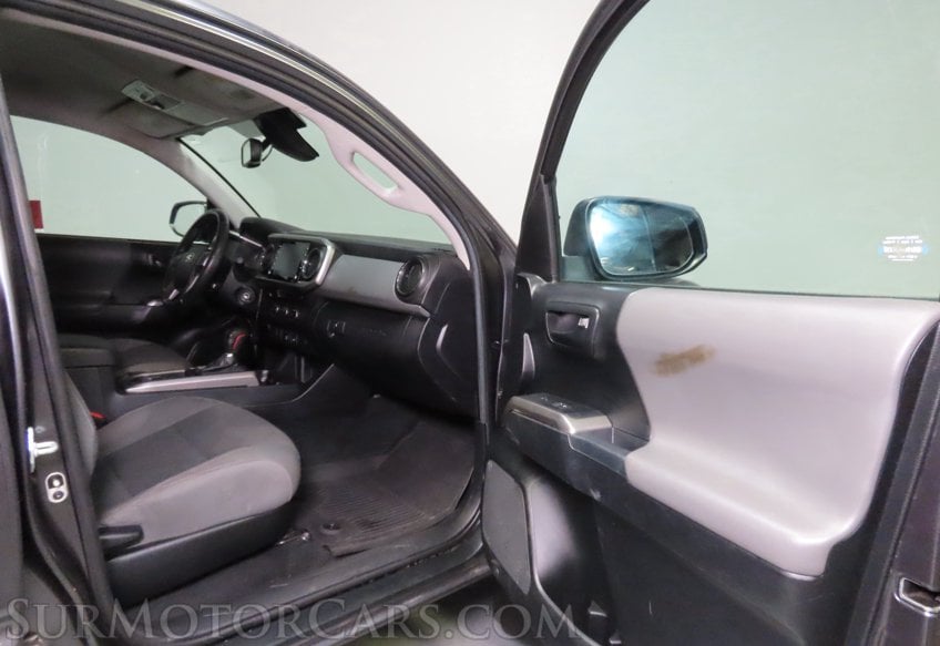 2021 Toyota Tacoma SR5 - Image 44