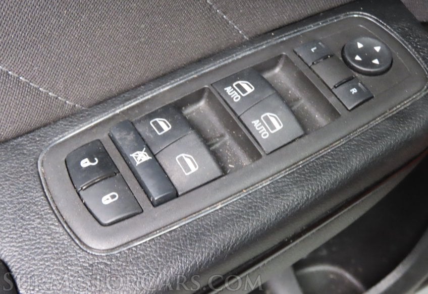 2022 Dodge Charger R/T - Image 44