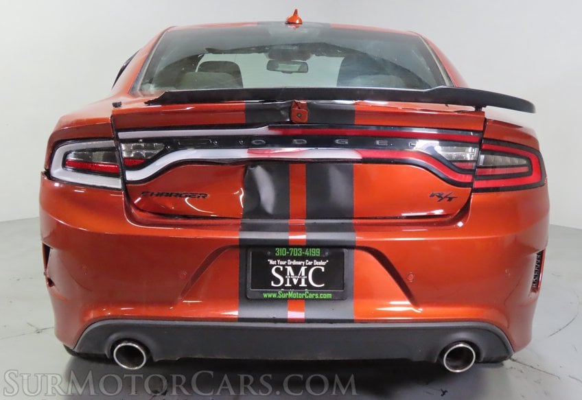 2022 Dodge Charger R/T - Image 12