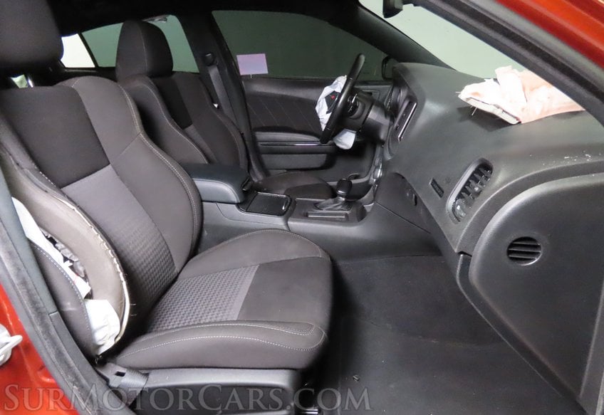 2022 Dodge Charger R/T - Image 19