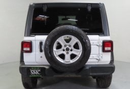 2019 Jeep Wrangler Sport - Image 12