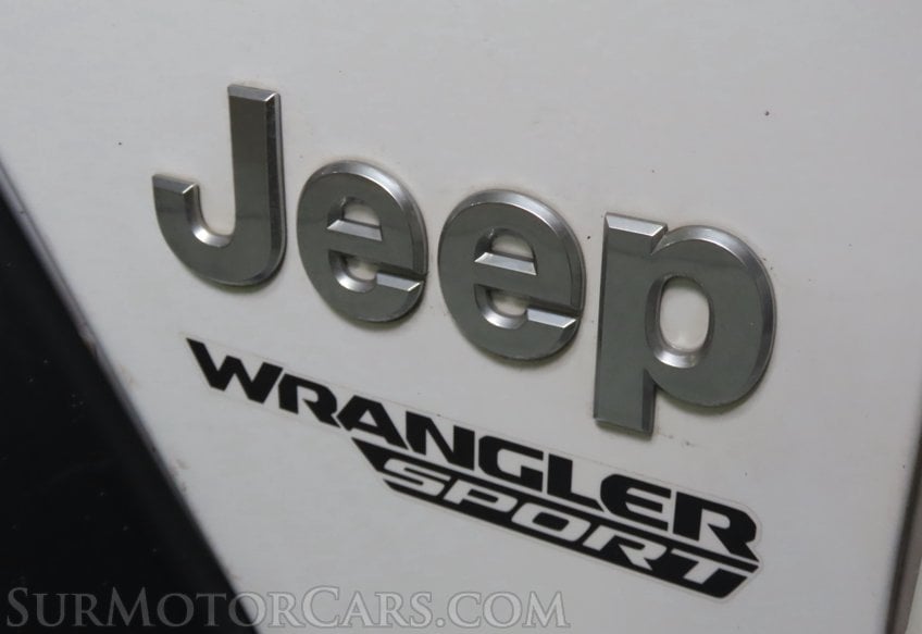 2019 Jeep Wrangler Sport - Image 16
