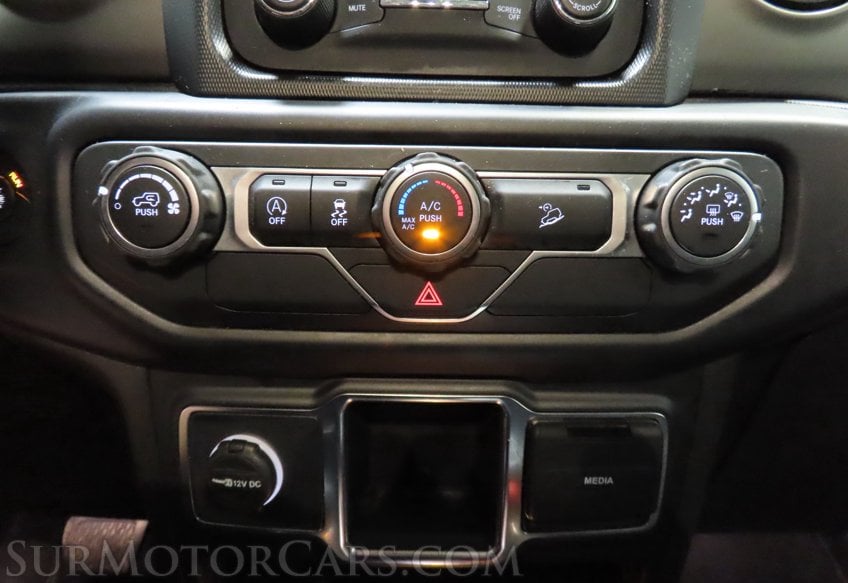 2019 Jeep Wrangler Sport - Image 31