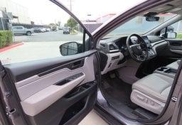 2020 Honda Odyssey EX-L - Image 19