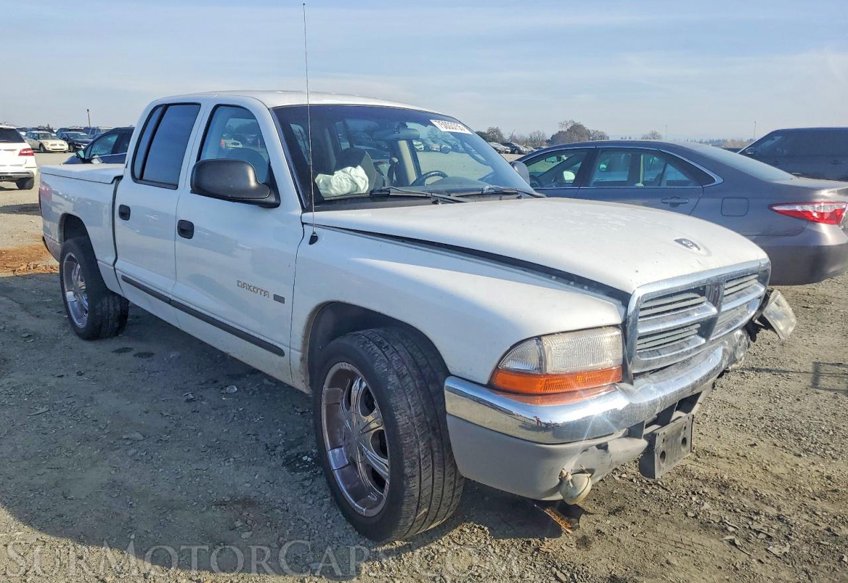 2002 Dodge Dakota - Image 2