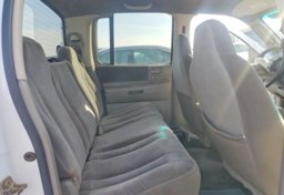 2002 Dodge Dakota - Image 9