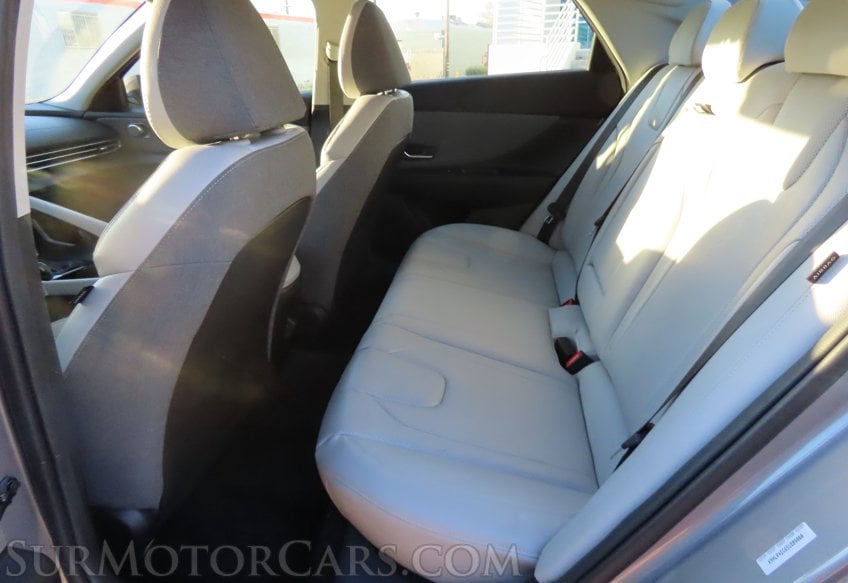 2025 Hyundai ELANTRA Limited - Image 41