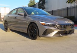 2025 Hyundai ELANTRA Limited - Image 47