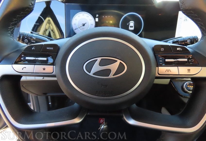 2025 Hyundai ELANTRA Limited - Image 22