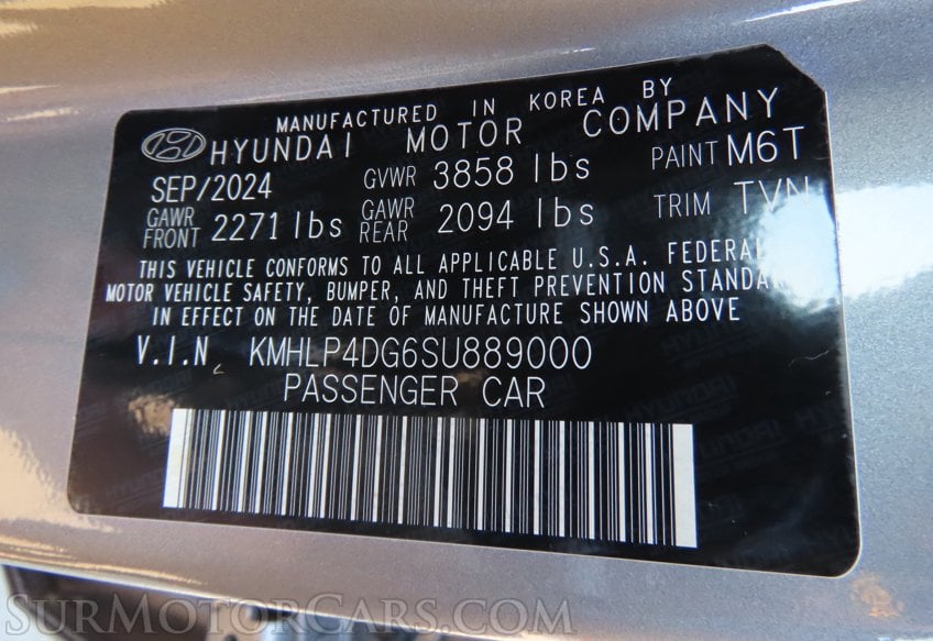 2025 Hyundai ELANTRA Limited - Image 27