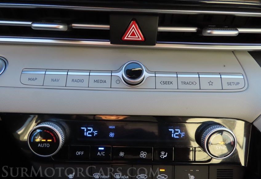 2025 Hyundai ELANTRA Limited - Image 10