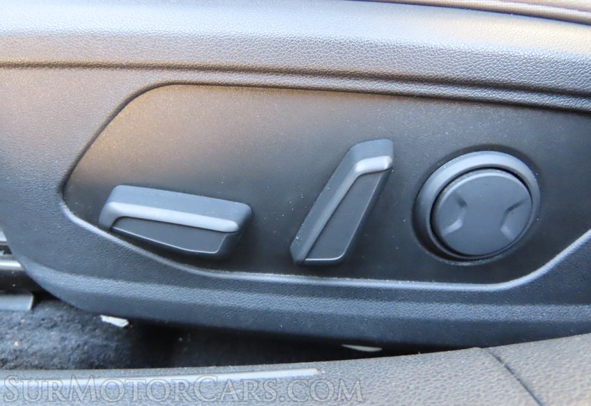 2025 Hyundai ELANTRA Limited - Image 26