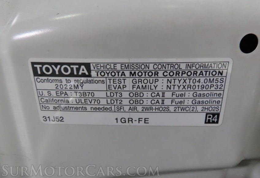 2022 Toyota 4Runner Premium - Image 39