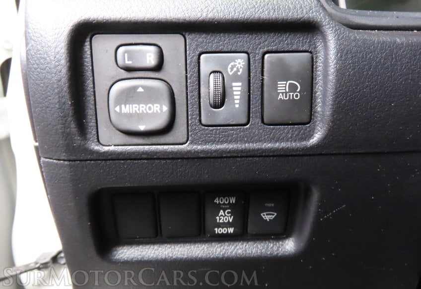 2022 Toyota 4Runner Premium - Image 23