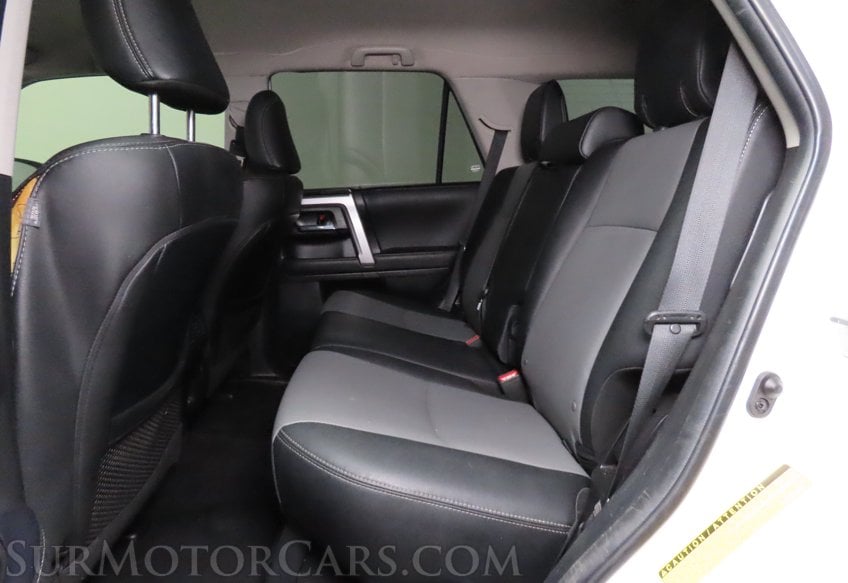 2022 Toyota 4Runner Premium - Image 21