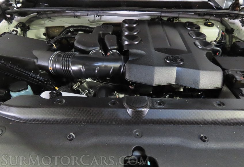 2022 Toyota 4Runner Premium - Image 40