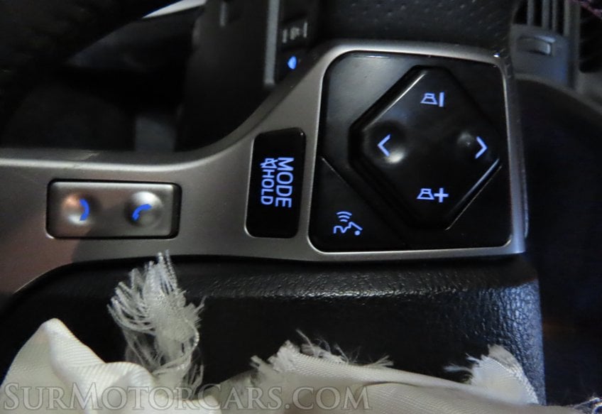 2022 Toyota 4Runner Premium - Image 52