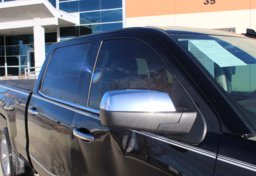 2017 Chevrolet Silverado 1500 High Country - Image 21