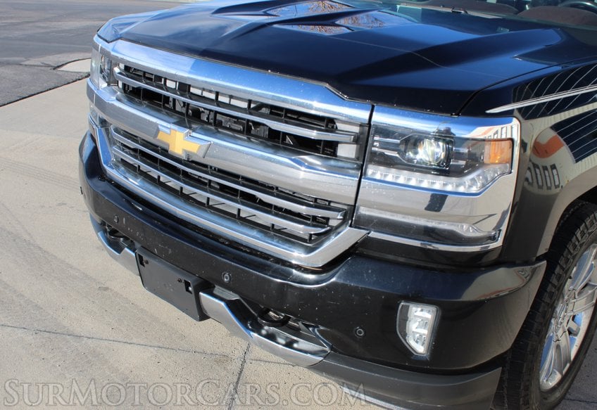 2017 Chevrolet Silverado 1500 High Country - Image 18