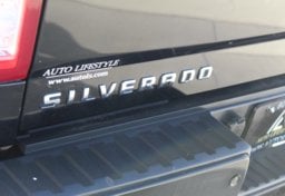 2017 Chevrolet Silverado 1500 High Country - Image 28