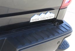 2017 Chevrolet Silverado 1500 High Country - Image 31