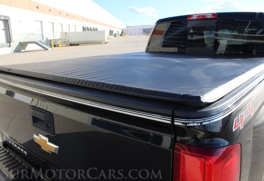 2017 Chevrolet Silverado 1500 High Country - Image 30