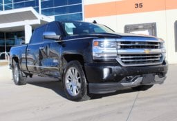 2017 Chevrolet Silverado 1500 High Country - Image 2