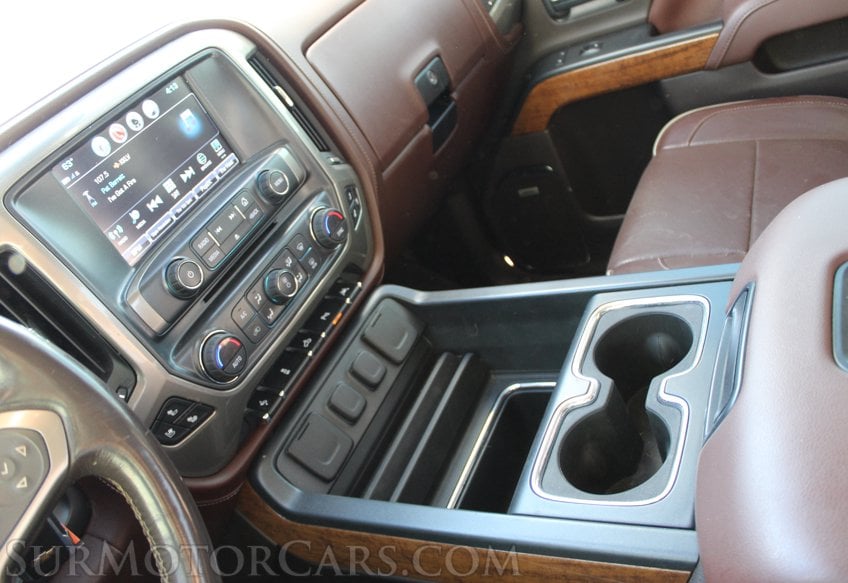 2017 Chevrolet Silverado 1500 High Country - Image 49