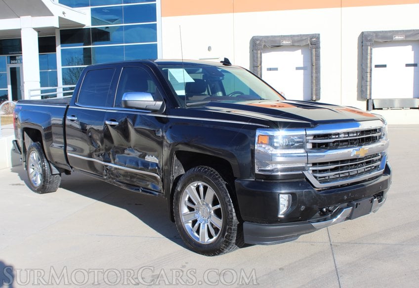 2017 Chevrolet Silverado 1500 High Country - Image 3