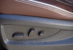 2017 Chevrolet Silverado 1500 High Country - Image 66