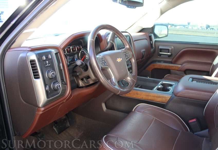 2017 Chevrolet Silverado 1500 High Country - Image 37