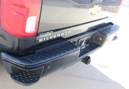 2017 Chevrolet Silverado 1500 High Country - Image 36