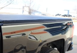 2017 Chevrolet Silverado 1500 High Country - Image 35