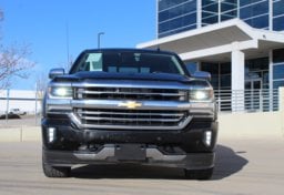 2017 Chevrolet Silverado 1500 High Country - Image 13