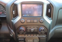 2020 Chevrolet Silverado 1500 RST - Image 19