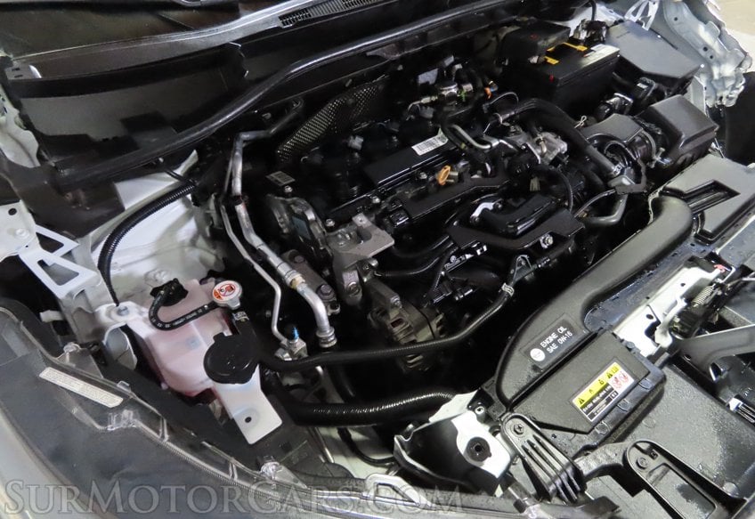 2022 Toyota Corolla Cross LE - Image 26