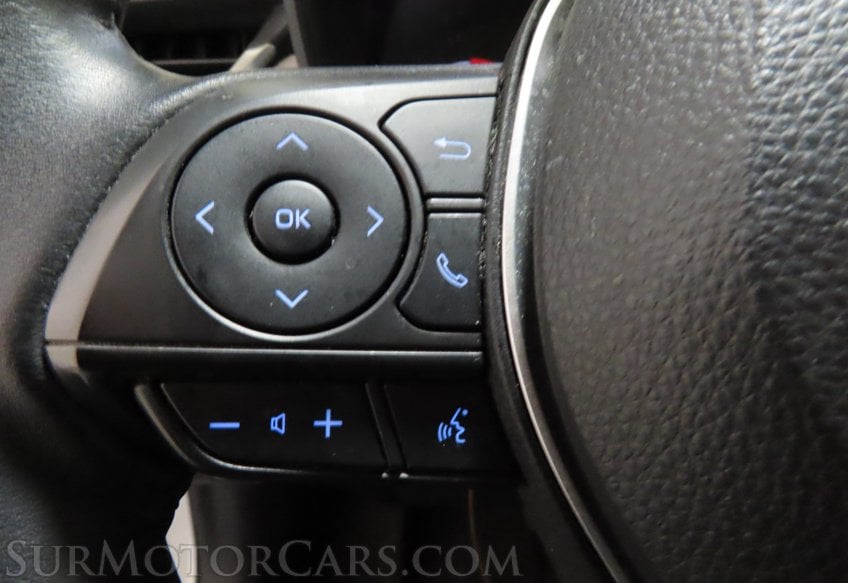 2022 Toyota Corolla Cross LE - Image 47