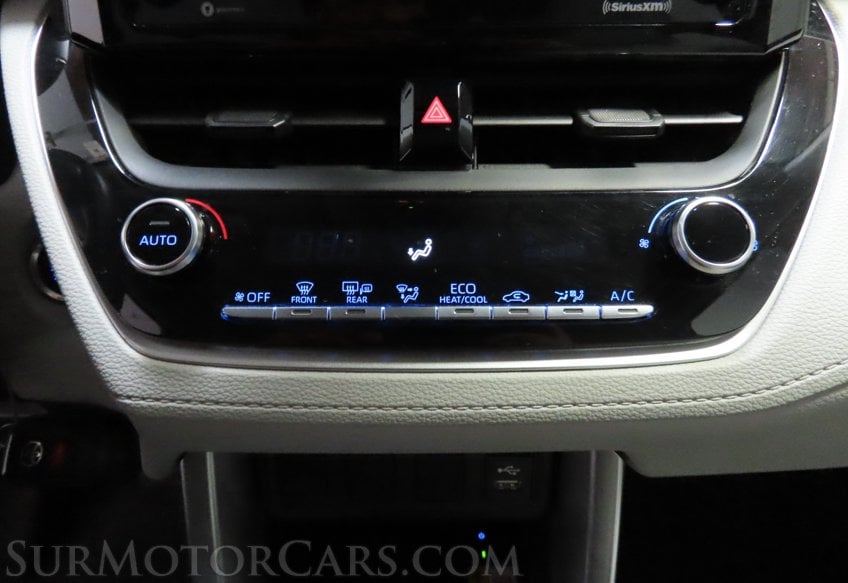 2022 Toyota Corolla Cross LE - Image 42