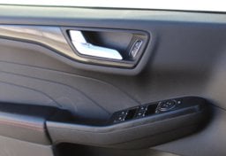 2025 Ford Escape AWD ST - Image 55