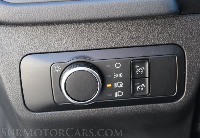 2025 Ford Escape AWD ST - Image 53