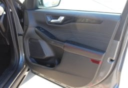 2025 Ford Escape AWD ST - Image 57