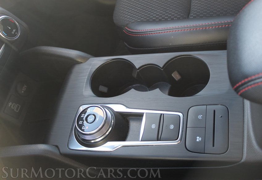 2025 Ford Escape AWD ST - Image 52