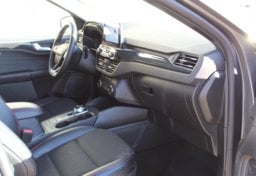 2025 Ford Escape AWD ST - Image 34