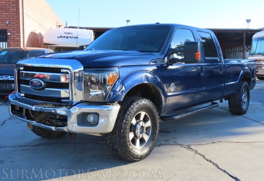 2011 Ford F-250 Super Duty LARIAT - Image 4