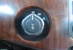 2011 Ford F-250 Super Duty LARIAT - Image 11