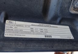 2011 Ford F-250 Super Duty LARIAT - Image 24