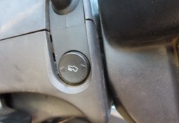 2011 Ford F-250 Super Duty LARIAT - Image 55