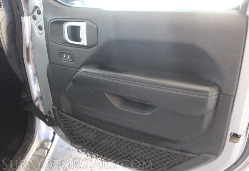 2020 Jeep Wrangler Sahara - Image 52