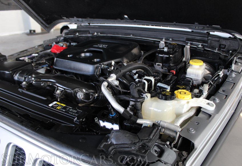 2020 Jeep Wrangler Sahara - Image 55